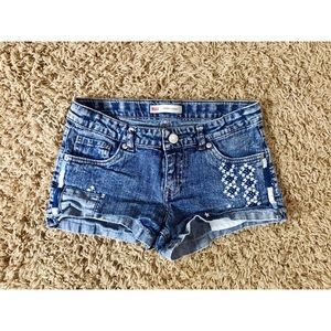 Levi’s Girls Flower Shorty Shorts